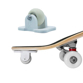Skater trainers for wheels deals