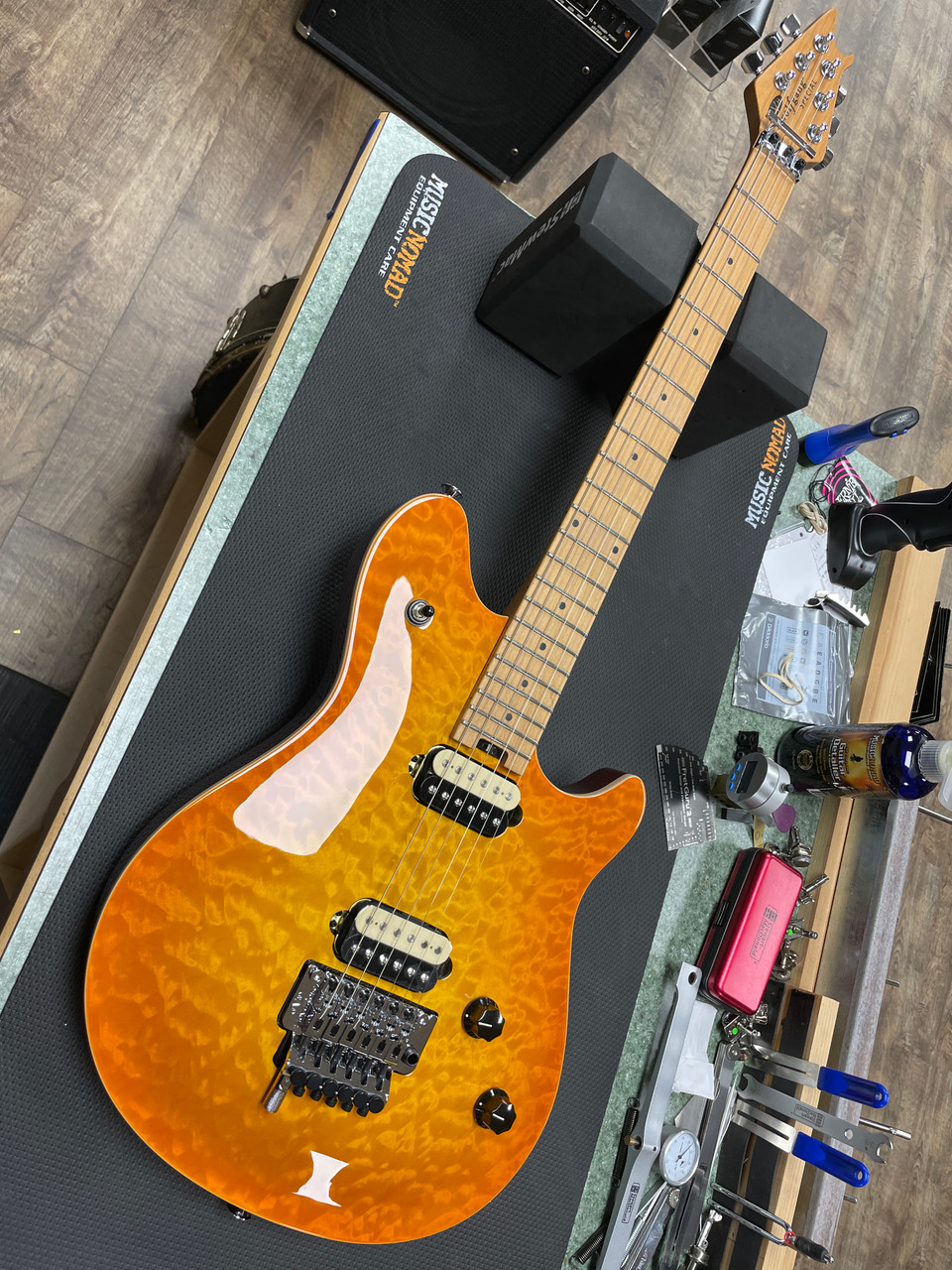 EVH Wolfgang Special QM Baked Maple Solar