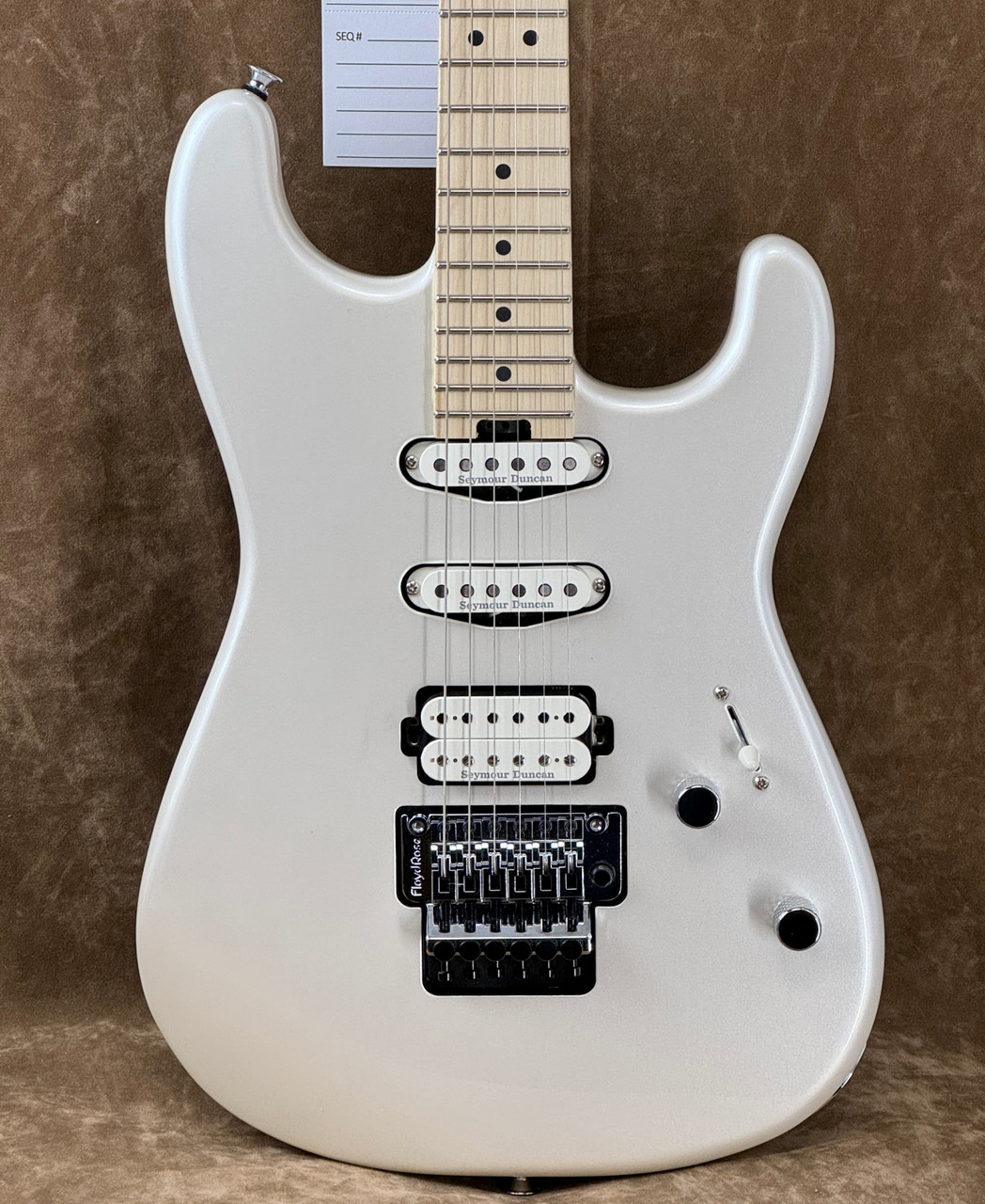 美しい STYLE DIMAS® SAN PRO-MOD Charvel 1 M FR HSS ギター