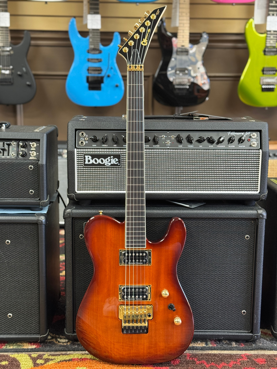 Charvel USA Custom Shop Style 2 Pointy Tobacco Burst