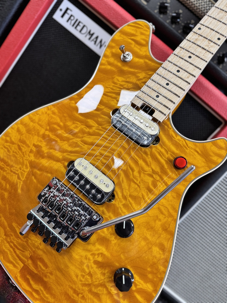 EVH Wolfgang USA Hardtail Electric Guitar Transparent Amber