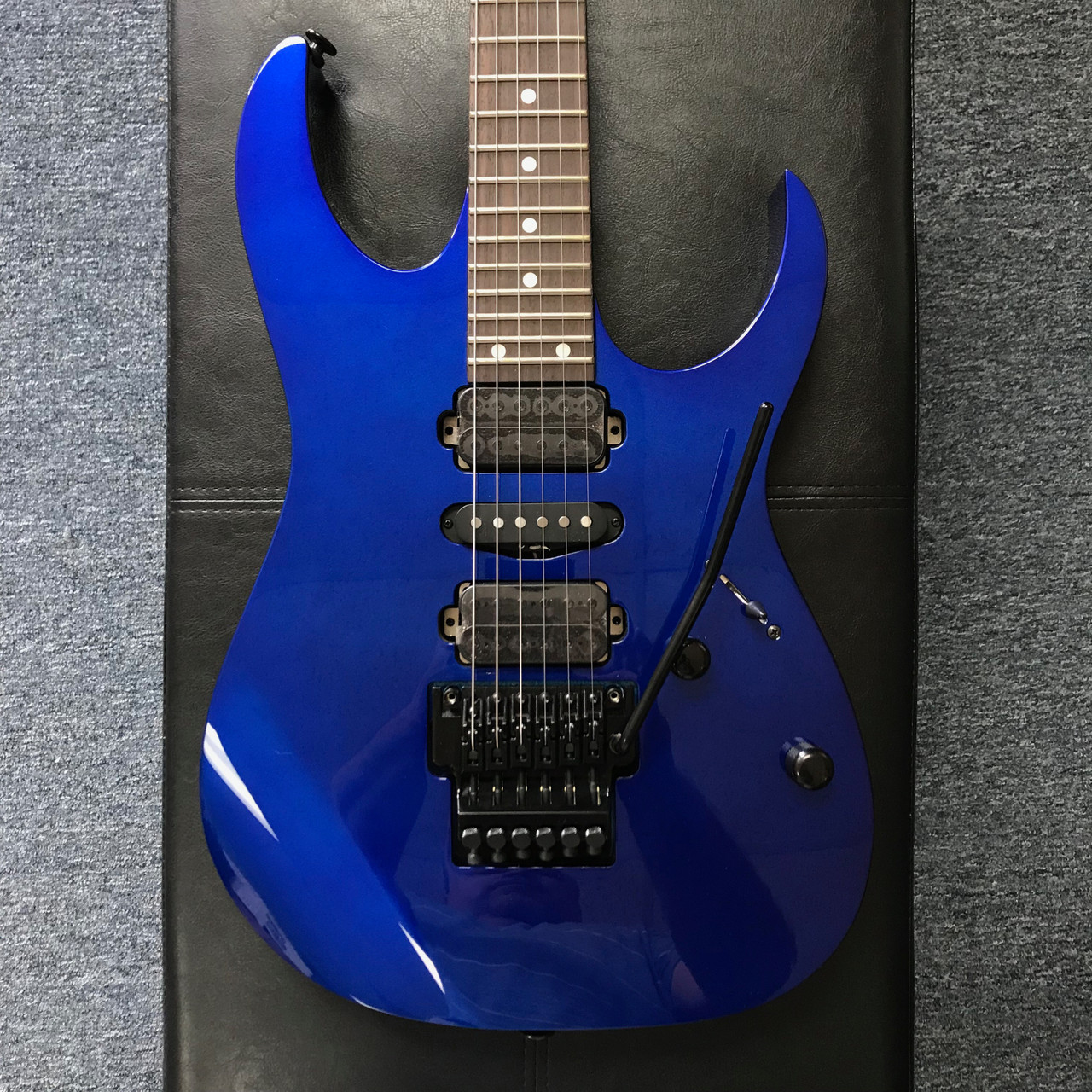 ibanez rg570 genesis jewel blue