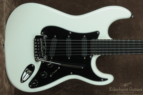 G&L Legacy Special Alpine White Ebony Stainless