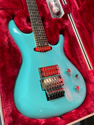 Ibanez Prestige Joe Satriani Signature JS2410 Sky Blue