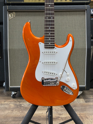 ギター G&L LEGACY USA G&L Legacy USA Electric Guitar - 3-Tone Sunburst Gloss
