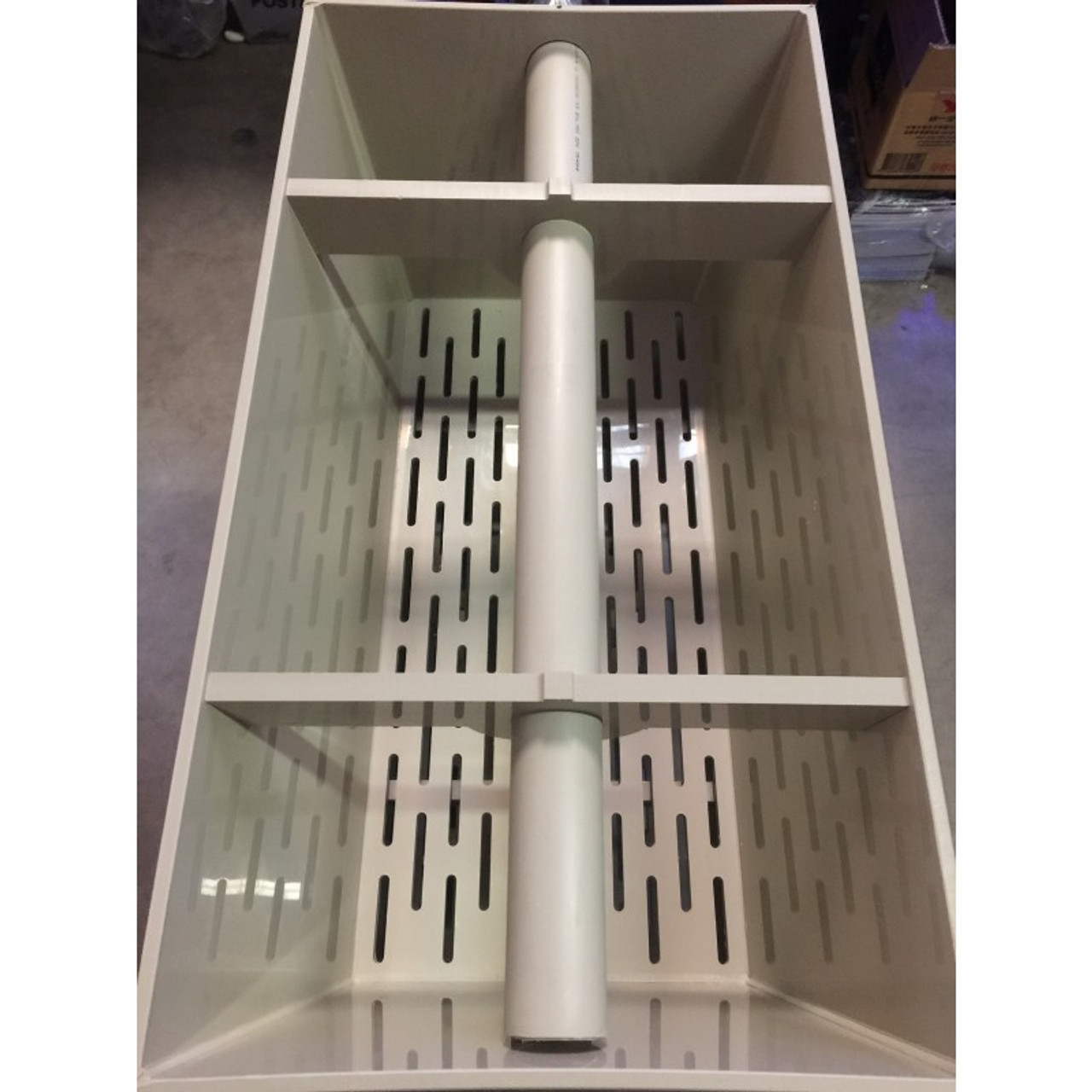 38" Seaside Medium Bakki Shower w/ 3 x 4" Outlets 