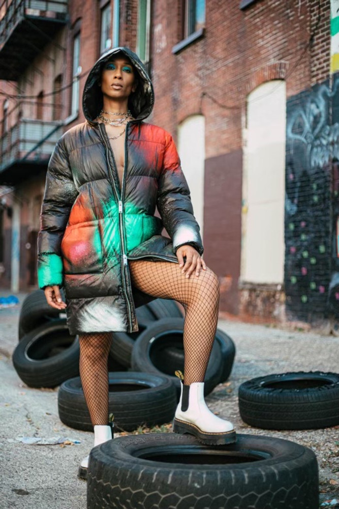 Graffiti Bomb oversized Puffer Jacket Graffiti Bomb oversized Puffer Jacket
