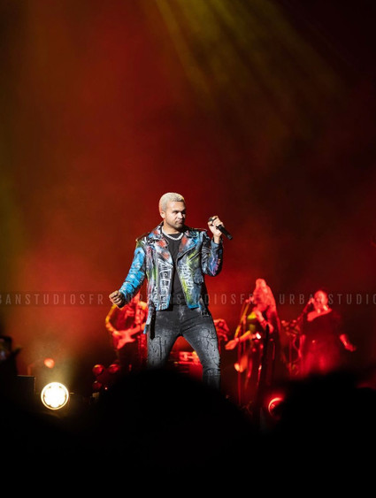 JEANTRIX IN PARIS! WORN BY RICH CAVE