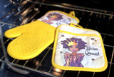 Oven Mitt & Pot Holder Set - Kitchen Queen