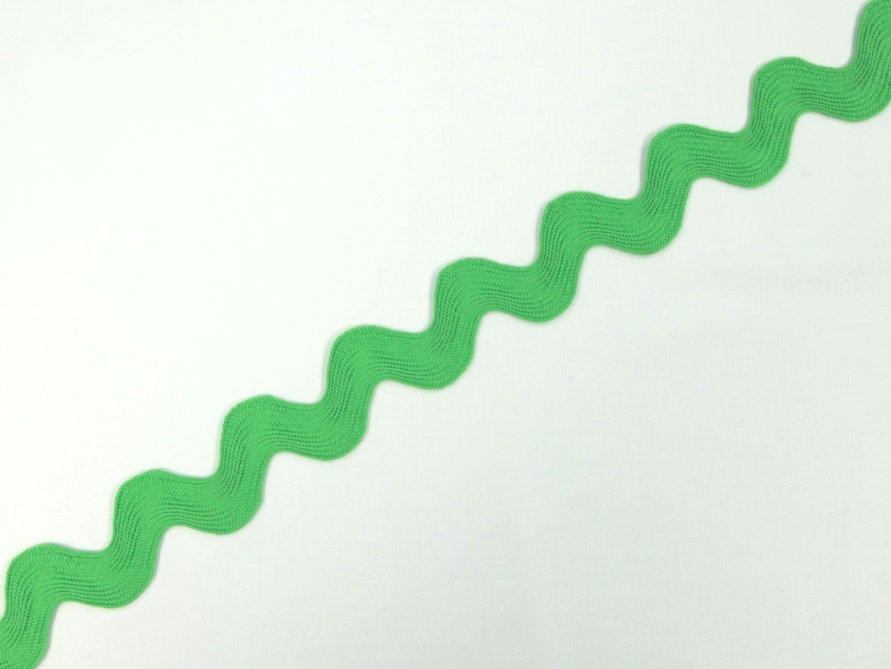 Dressmaking Trim Jumbo Ric Rac Braid 35mm Emerald Fabric Godmother