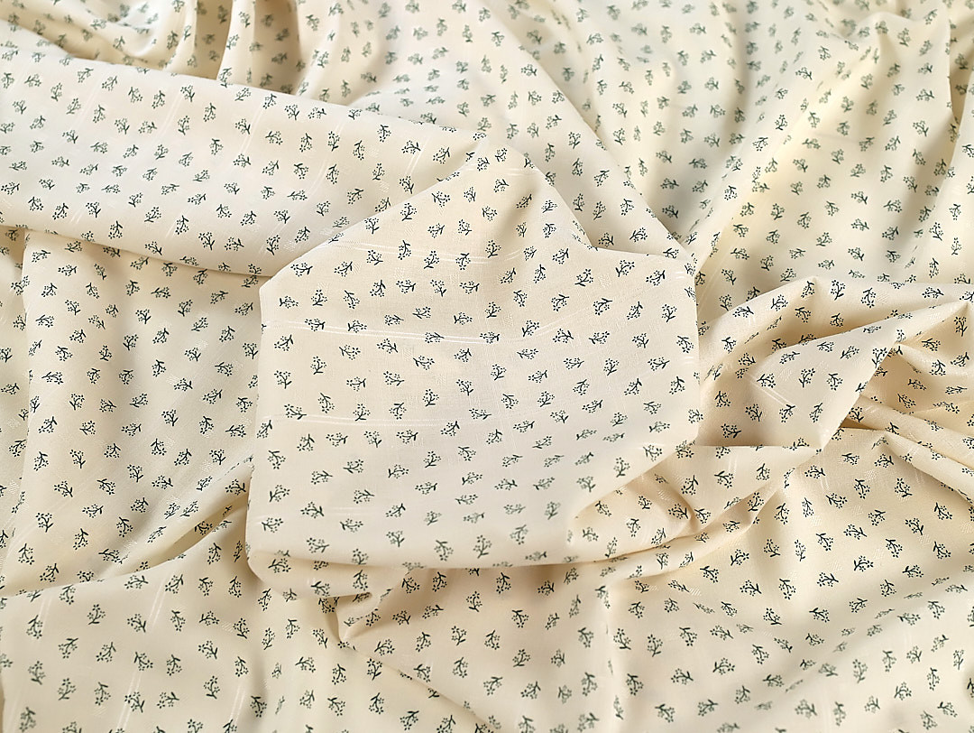 Nature Pattern Jacquard Dress - ecru Dressmaking Fabric | Mallory  