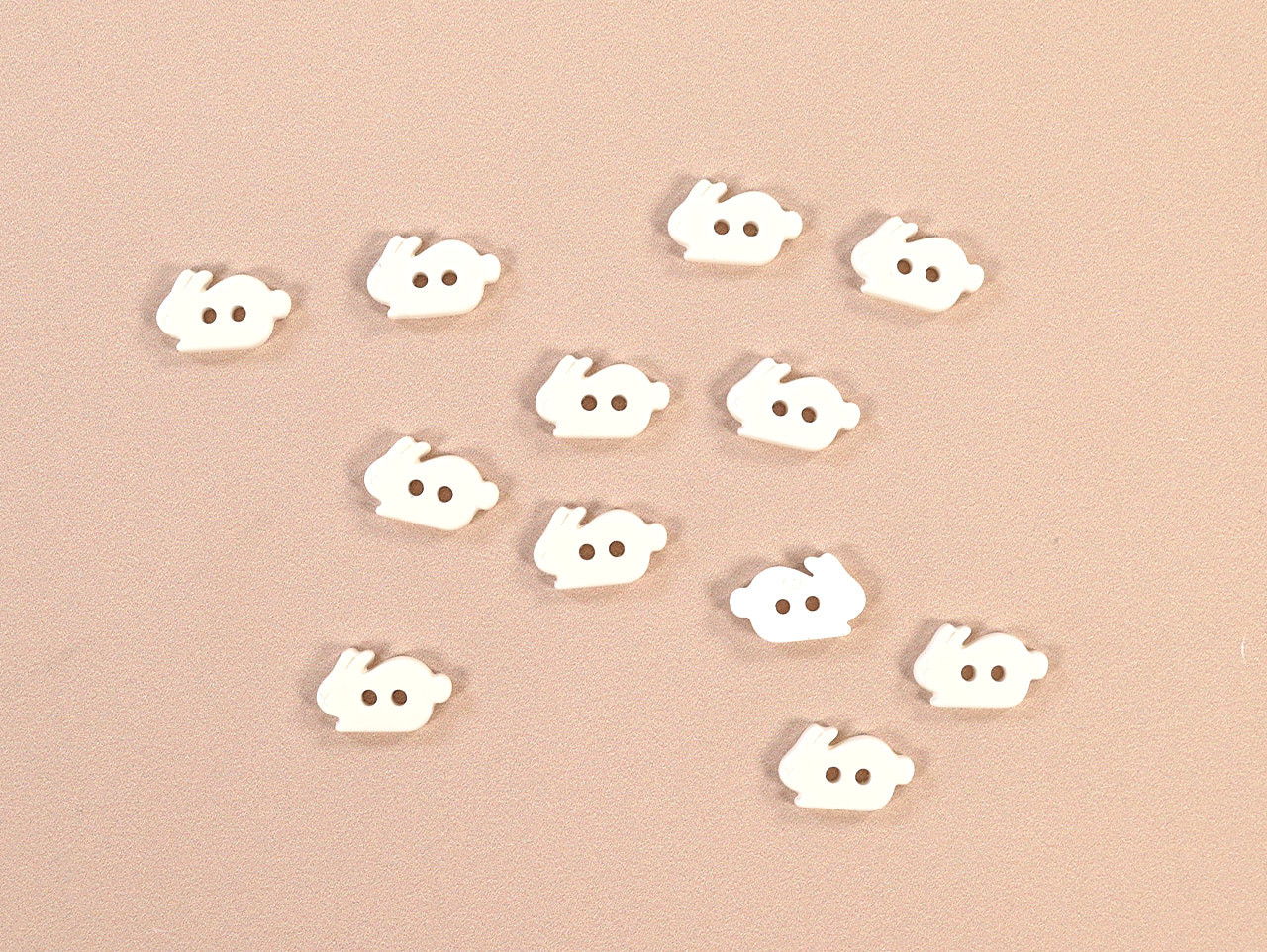 Haby | Glossy Rabbit Button - 15mm - Ivory | Fabric Godmother
