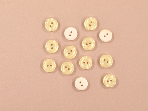 Haberdashery | Pearle Button - 15mm - Lemon | Fabric Godmother Haberdashery | Pearle Button - 15mm - Lemon | Fabric Godmother