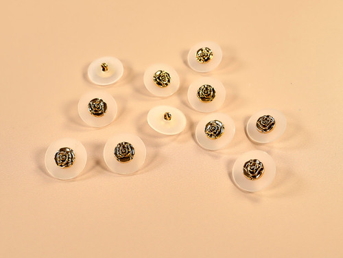Haberdashery | Gold Rose Shank Button - 21mm | Fabric Godmother