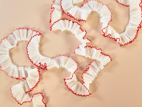 Haby | Plisse Trim 32mm - White & Red | Fabric Godmother