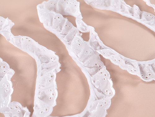 Gathered Broderie Anglaise Trim - 35mm - White