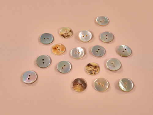 Red Shell Button Haberdashery | Shell Button - 15mm - Red | Fabric Godmother