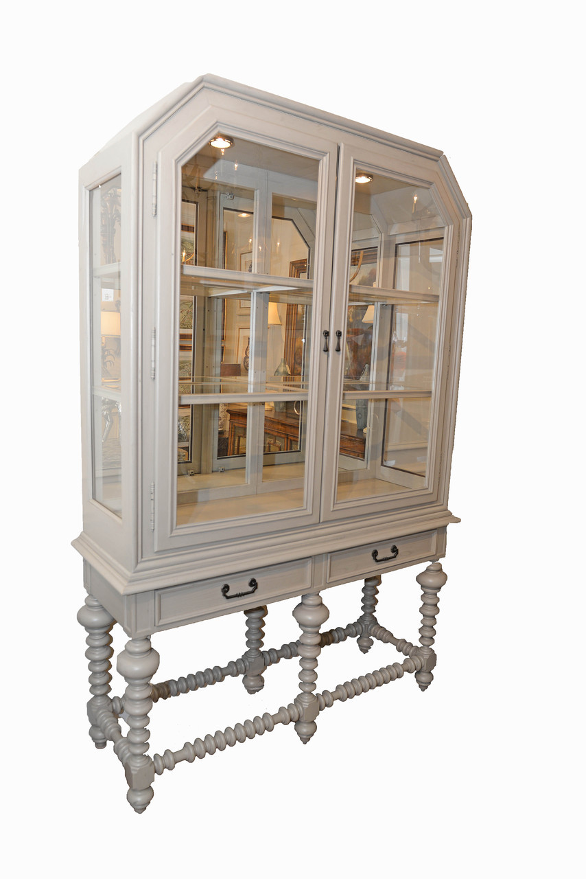Drexel Heritage Covina China Cabinet United States