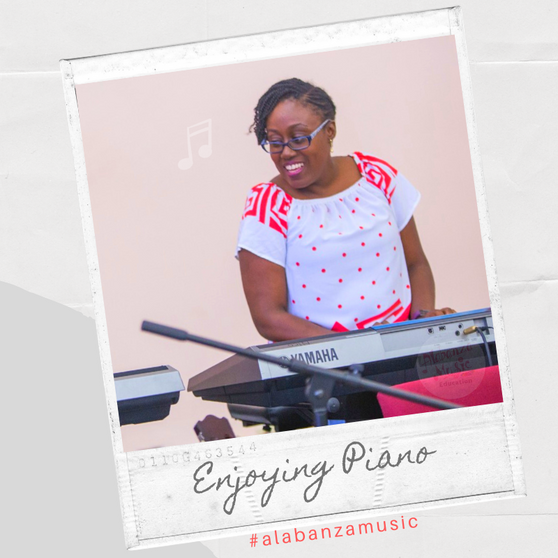 Adults Enjoying Piano & Spanish Course (8 weeks)