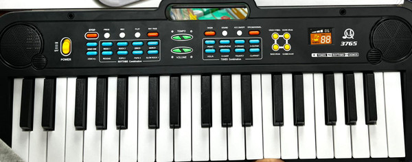 37-Key Keyboard for Kids