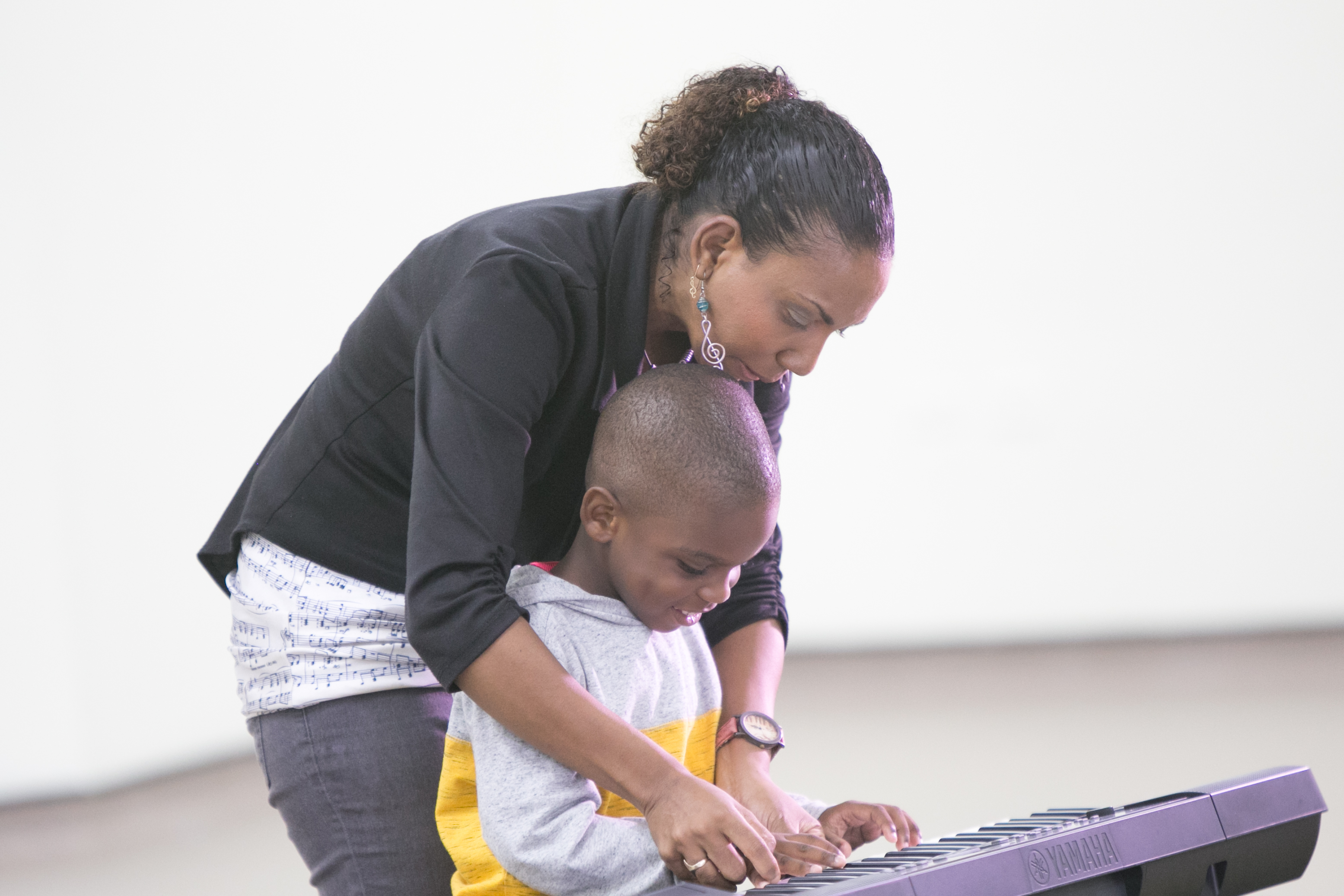 Alabanza Music class