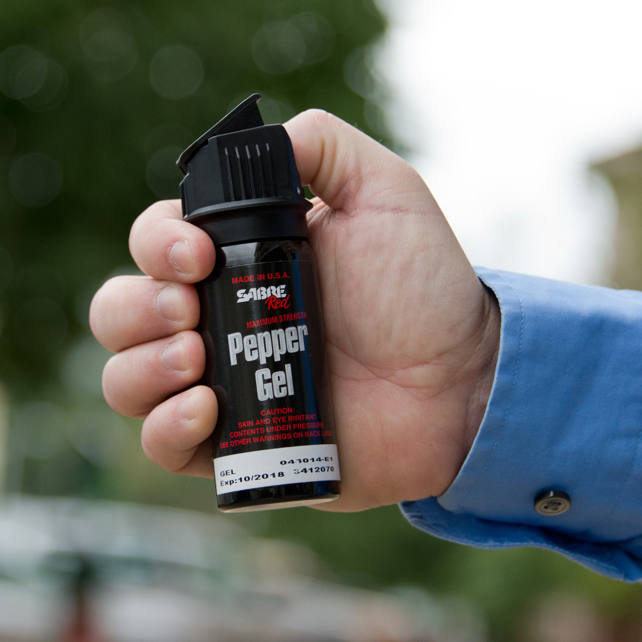 Tactical SABRE Red Pepper Gel w/Flip Top & Belt Holster SABRE