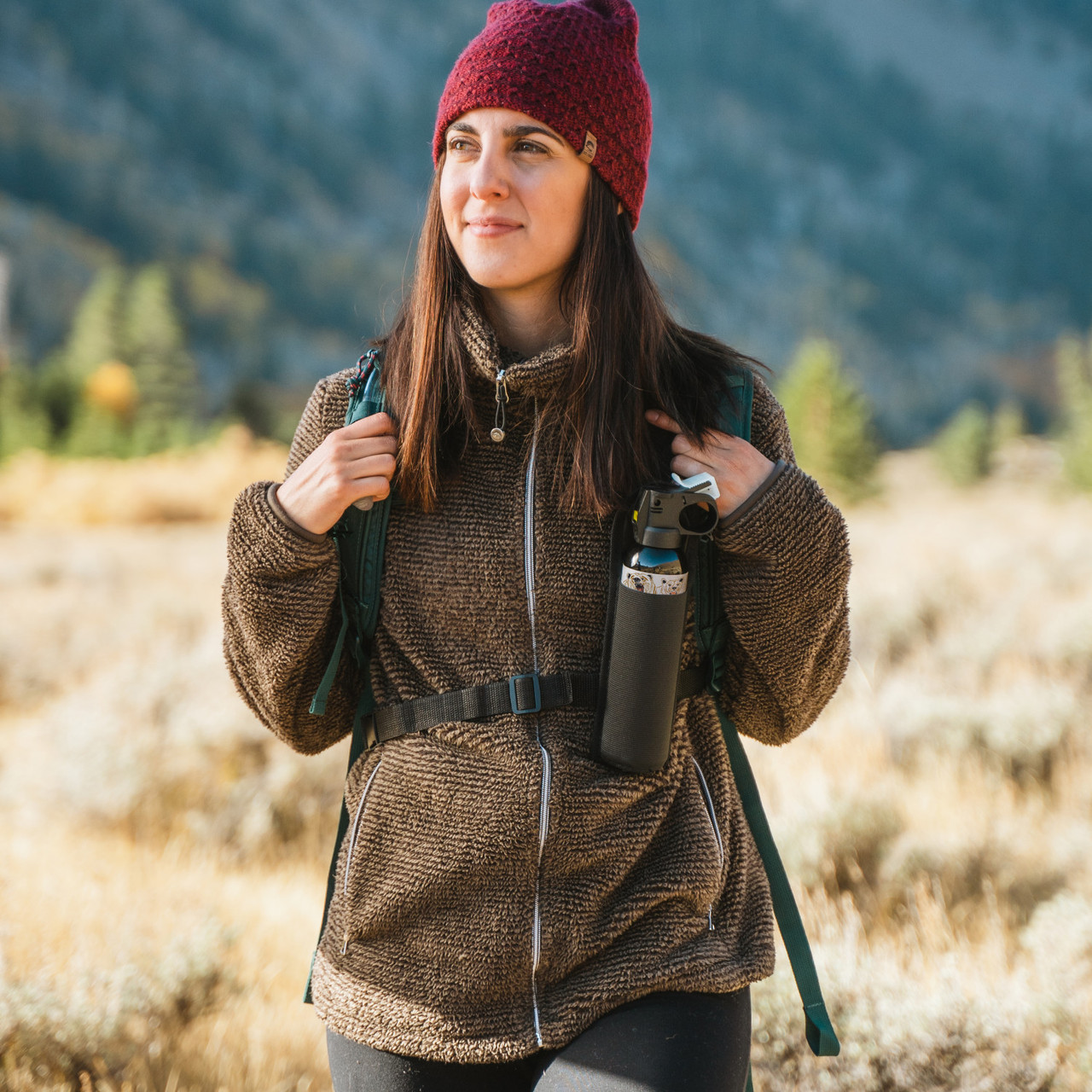 Frontiersman MAX 9.2 oz. Bear & Mountain Lion Spray with 3In1 Holster