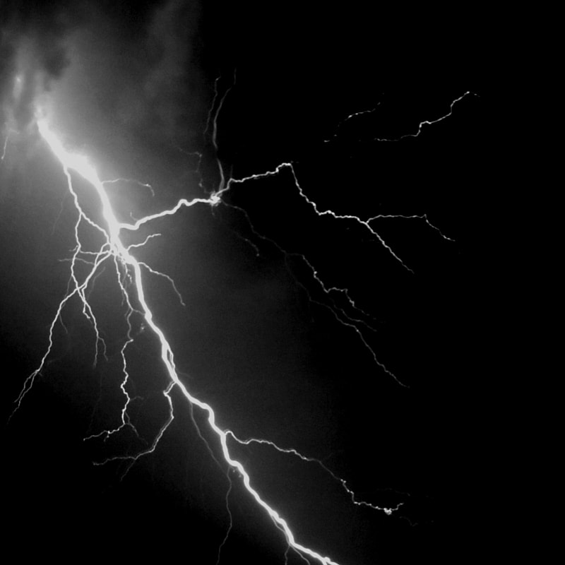 Stun Guns and the Voltage Myth SABRE