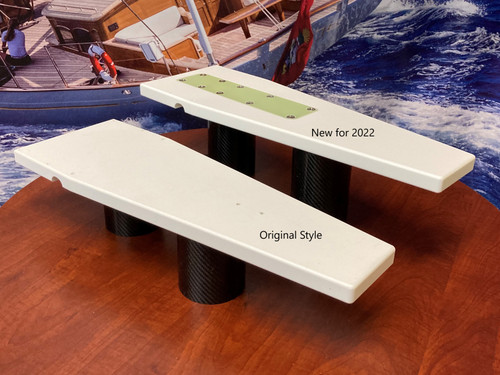 New for 2022 - G10 reinforced backing board for greater strength with heavier 4 stroke outboards New for 2022 - G10 reinforced backing board for greater strength with heavier 4 stroke outboards