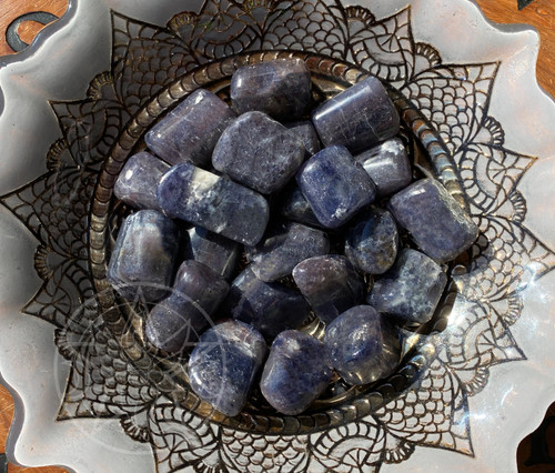 Iolite is an incredible crystal that can help your inner vision and heal old hurts. It helps take you on the inner path towards reaching your higher-self. Iolite is an excellent stone for shamanic journeying and astral travel; it helps to increase the vividness and detail of these inner visions.