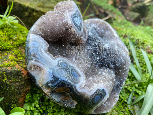 Agate Druzy Crystal Heart for Sacred Space, Meditation, Balance, Aura Stabilizing, Grounding, Altar