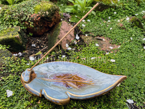 Spectral Blue Leaf Incense Holder Handmade Glazed Ceramic Burner for Japanese Koh, Burning Incense, Cones, Coils, Stickless, Altar Tool