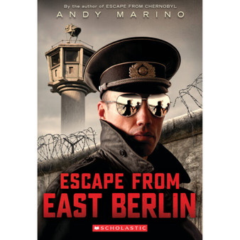 Escape from East Berlin (Escape From #2) - ISBN 9781338832044