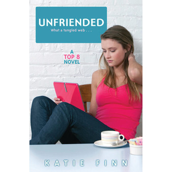 Top 8 Book 3: Unfriended: A Top 8 Novel - ISBN 9780545211284