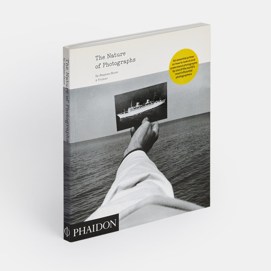 The Nature of Photographs: A Primer - ISBN 9780714859040