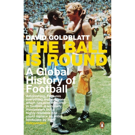 The Ball is Round - ISBN 9780141015828
