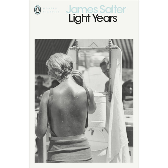 Light Years - ISBN 9780141188638