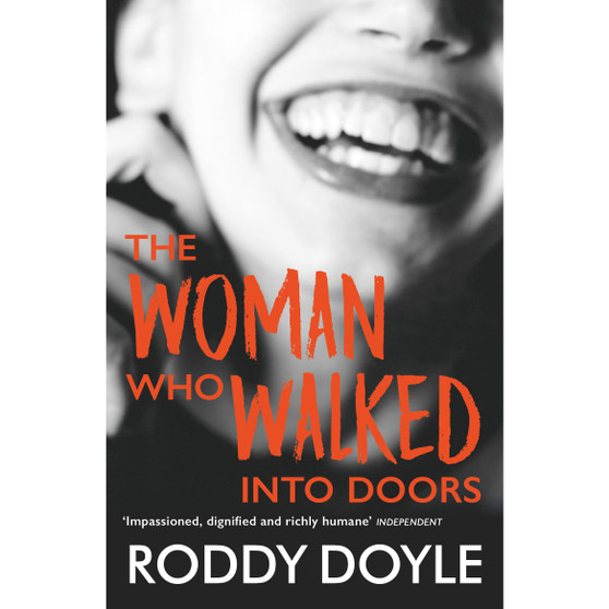 The Woman Who Walked Into Doors - ISBN 9780749395995