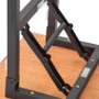 SNAP tables include lockable leg supports with
stacking buffers SNAP tables include lockable leg supports with
stacking buffers