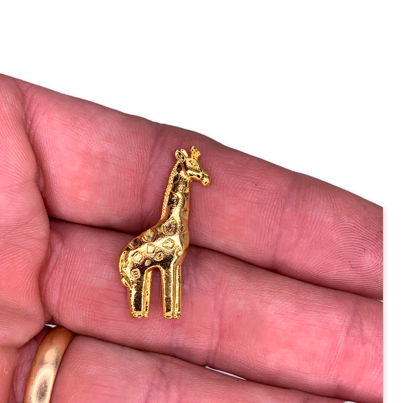 Giraffe Animal Zoo Lapel Pin