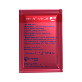 Safale US-05 dry ale yeast packet