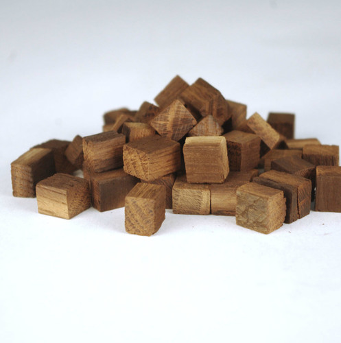 Hungarian Oak Cubes Medium Toast 4 oz