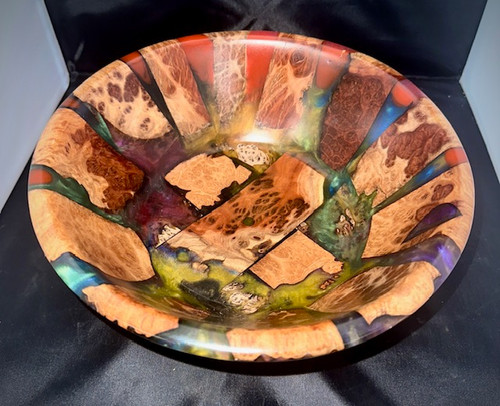 Resin. Timber Bowl
