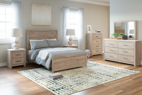 Senniberg Light Brown / White 4 Pc. Dresser, Mirror, Full Panel Bed