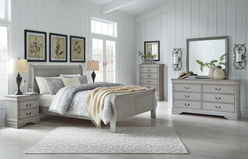 Kordasky Gray 7 Pc. Dresser, Mirror, Chest, Queen Sleigh Bed, 2 Nightstands