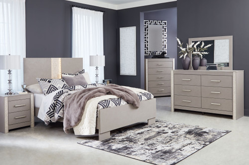 Surancha Gray 6 Pc. Dresser, Mirror, Chest, Queen Panel Bed