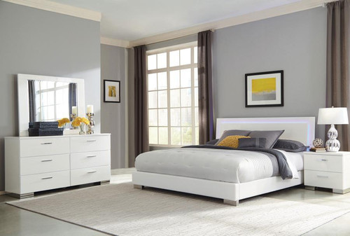 Felicity California King 4 Piece Set (Bed, Nightstand, Dresser, Mirror) White