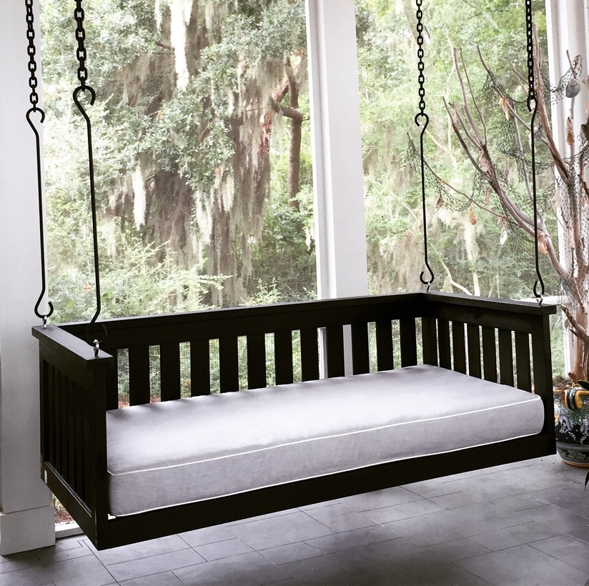 The Windermere Swing Bed - Thumbnail 3