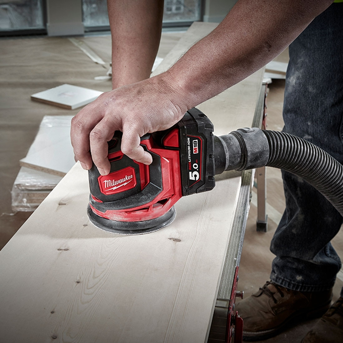 Buy Milwaukee Online M18BOS1250 Milwaukee M18™ Random Orbital Sander
