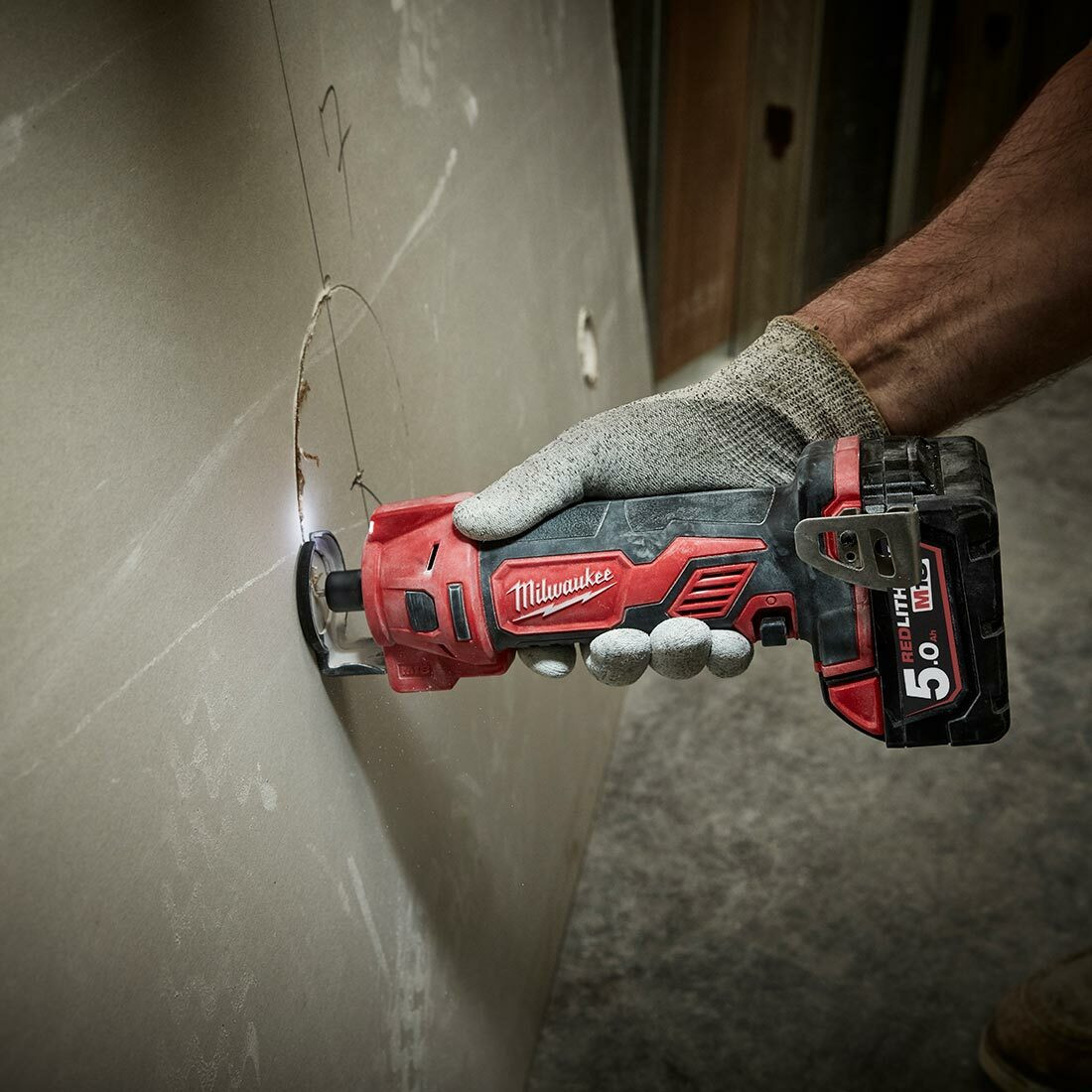 Milwaukee M18 18V Cut Out Tool 'Skin' M18BCT0